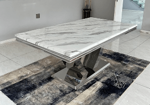 Luna 9 Piece Dinning Set