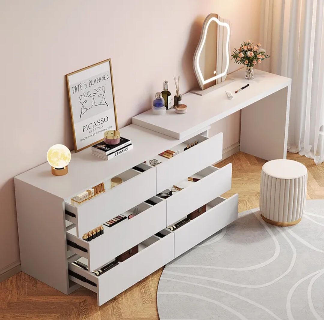 Luna Varnity Makeup Desk